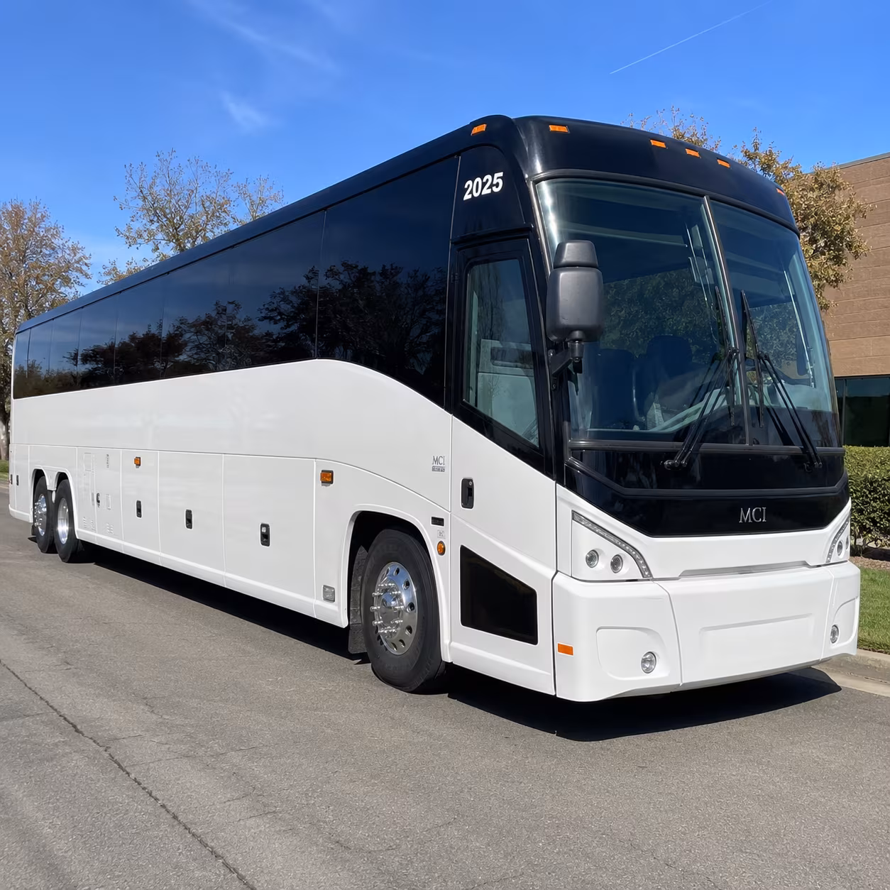corporate airport transfer buses at reno tahoe international rno