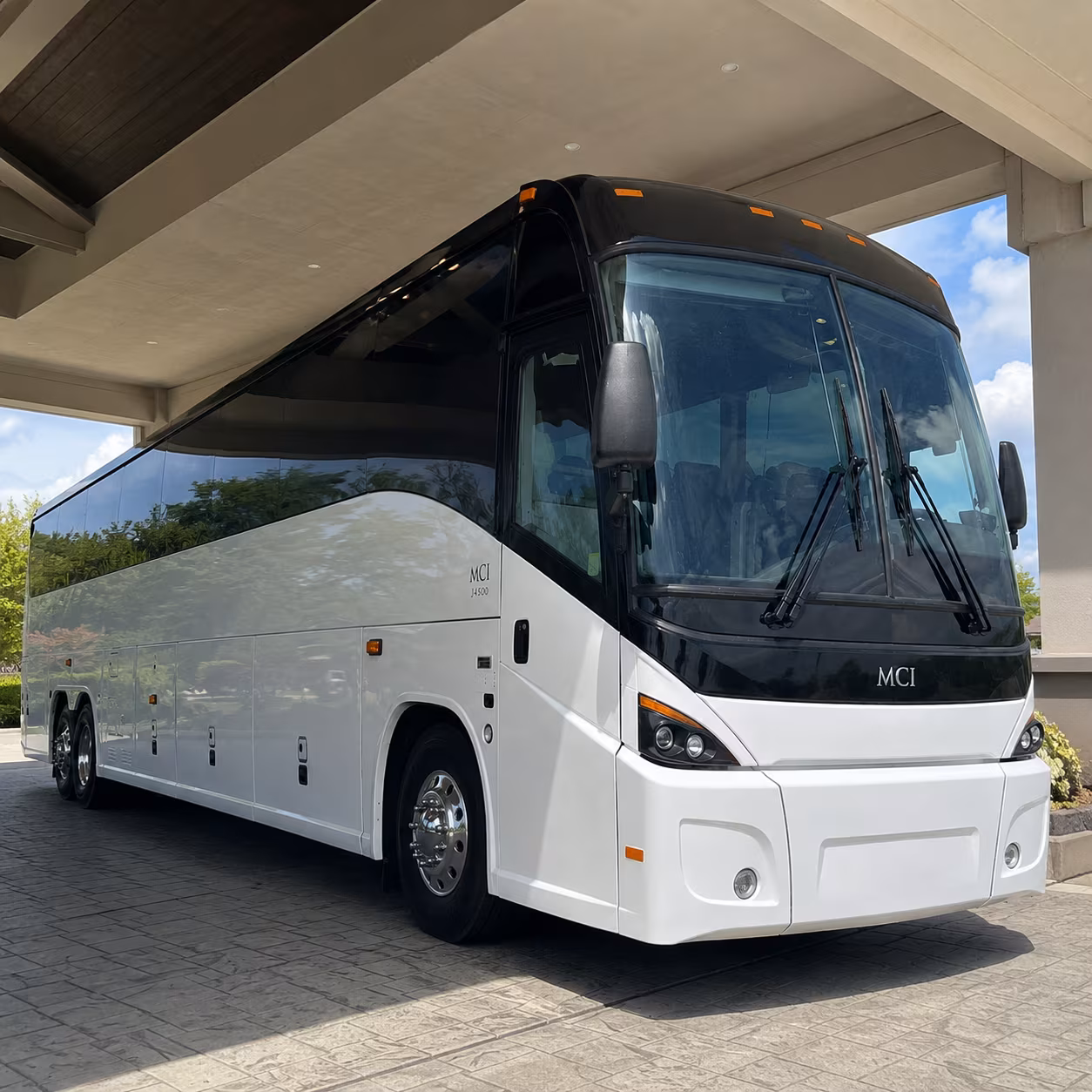 shuttle buses for the 152nd airlift wing and reno tahoe international airport